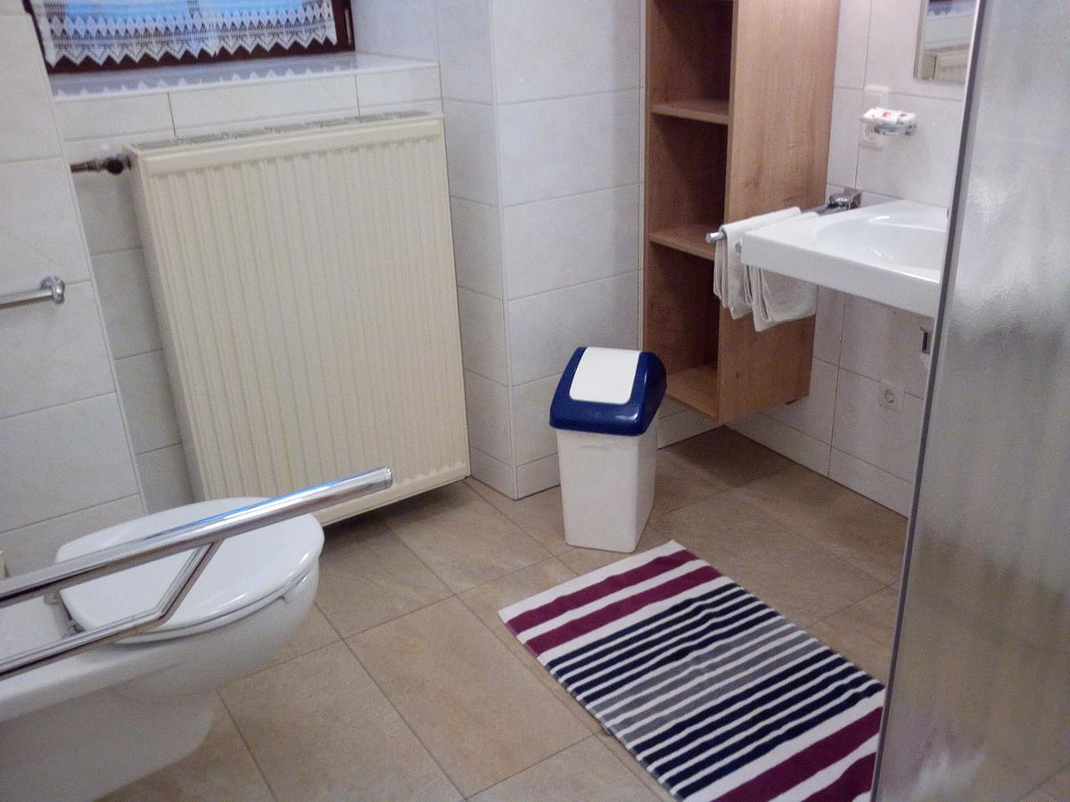 Hotel Zum Goldenen Hirschen Goestling an der Ybbs Luaran gambar